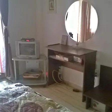 Apartament Studenets Apartment *
